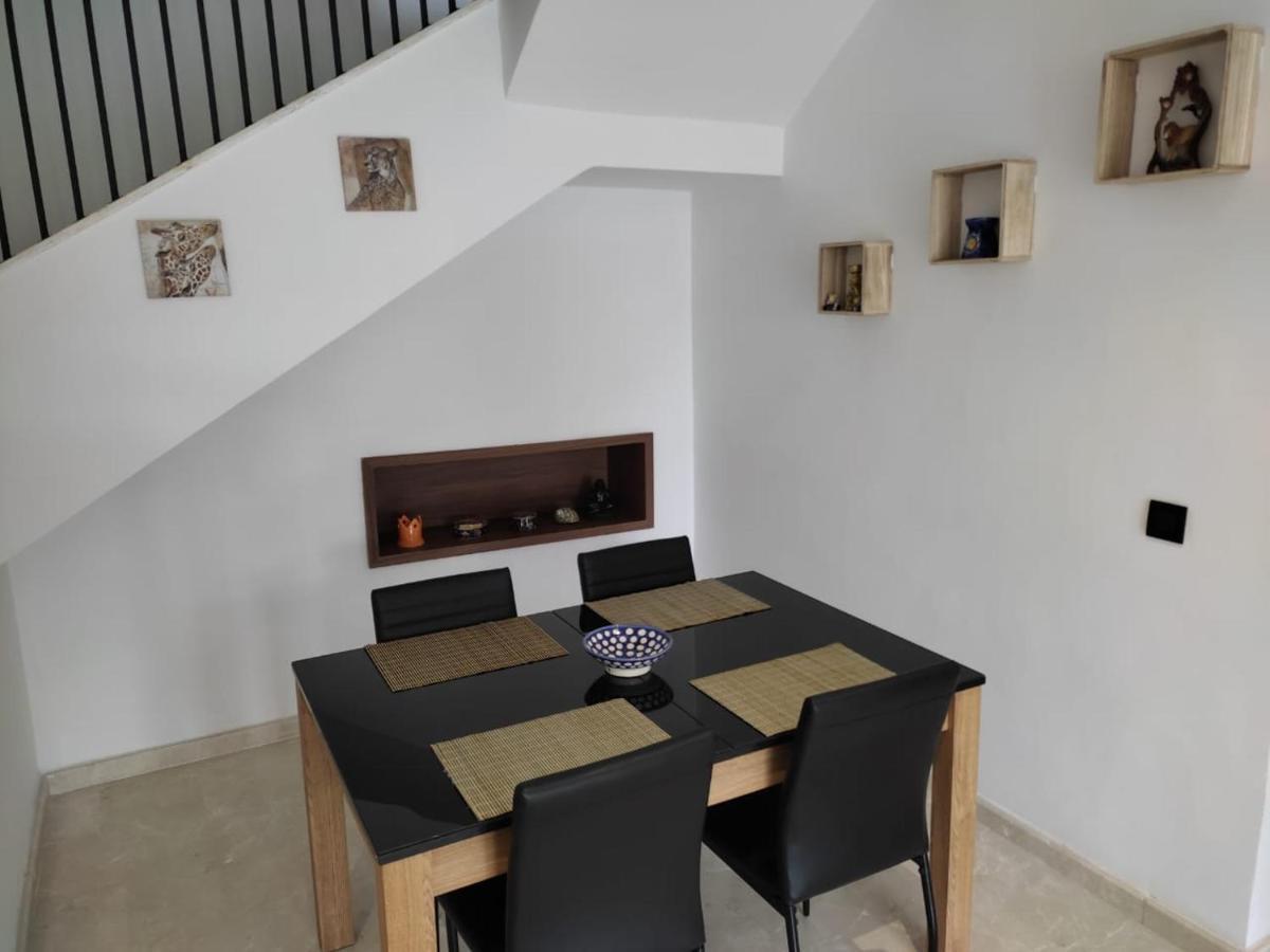 Duplex One Hill Ville Verte Y คาซาบลังกา ภายนอก รูปภาพ